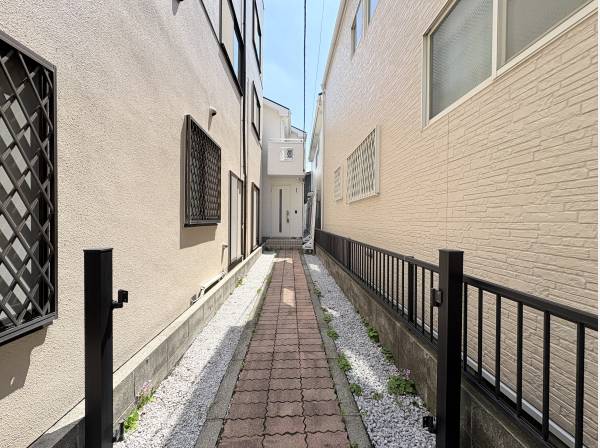 神奈川県藤沢市辻堂新町１丁目の中古戸建
