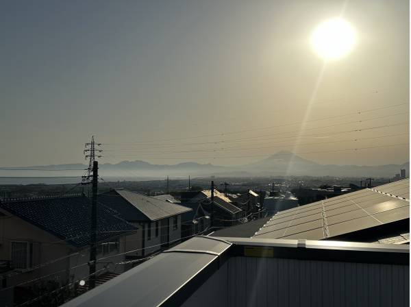 神奈川県藤沢市片瀬山２丁目の新築戸建