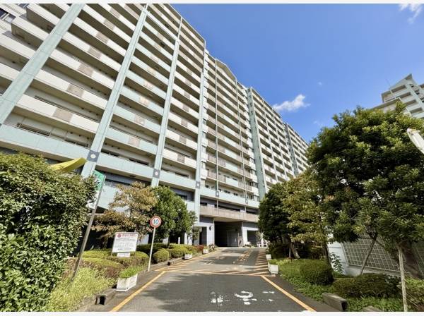 神奈川県横須賀市本町３丁目のマンション