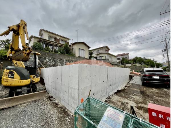 神奈川県藤沢市善行坂２丁目の土地