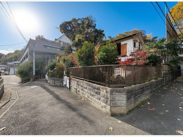 神奈川県逗子市小坪１丁目の土地