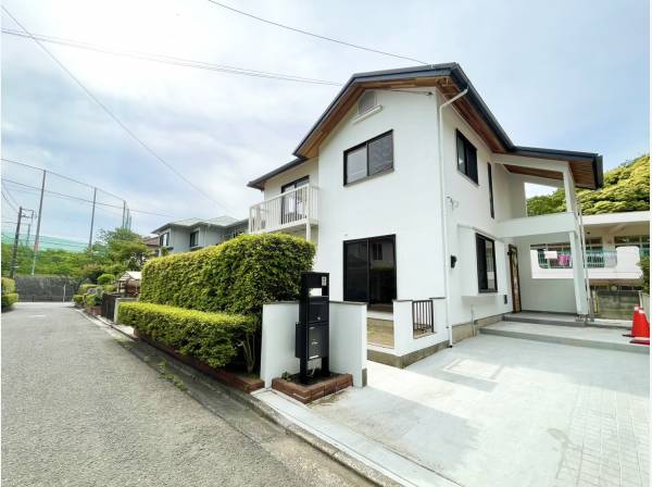 神奈川県逗子市桜山５丁目の中古戸建