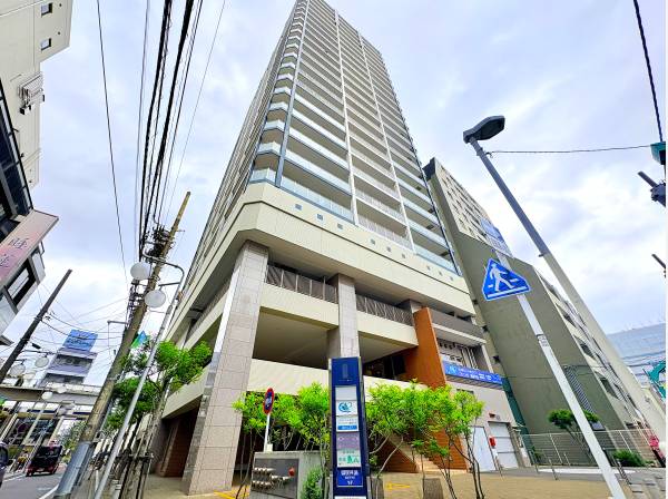 神奈川県平塚市紅谷町のマンション