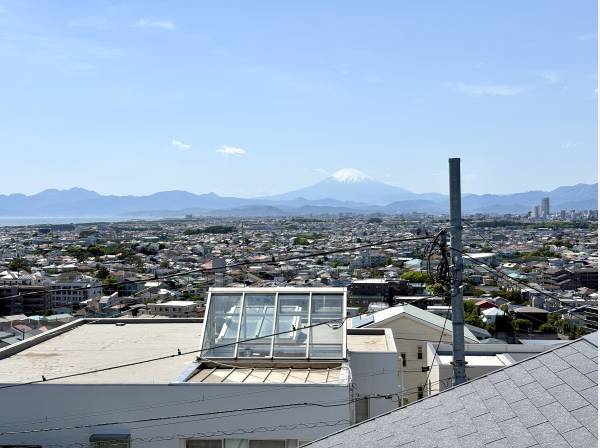 神奈川県藤沢市片瀬山１丁目の新築戸建