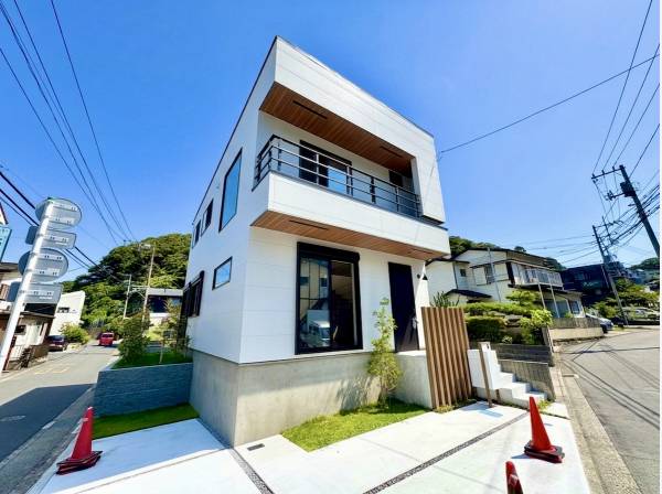 神奈川県三浦郡葉山町一色の新築戸建