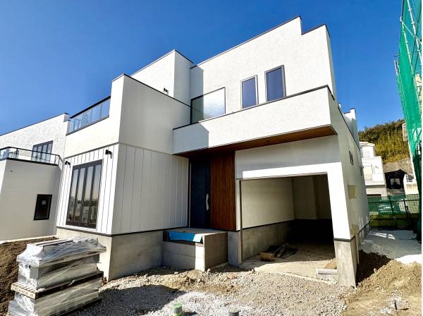 神奈川県横須賀市佐島の丘２丁目の新築戸建