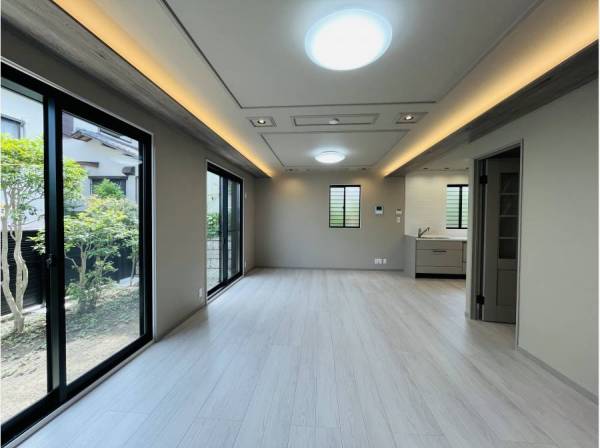 神奈川県鎌倉市西鎌倉３丁目の中古戸建