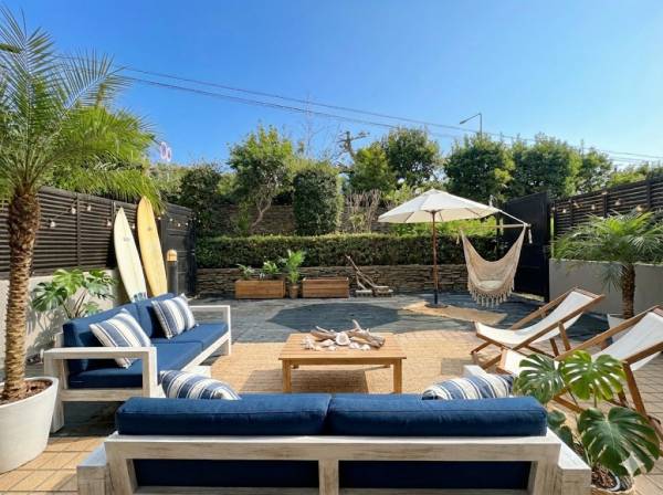 神奈川県藤沢市鵠沼海岸４丁目のマンション