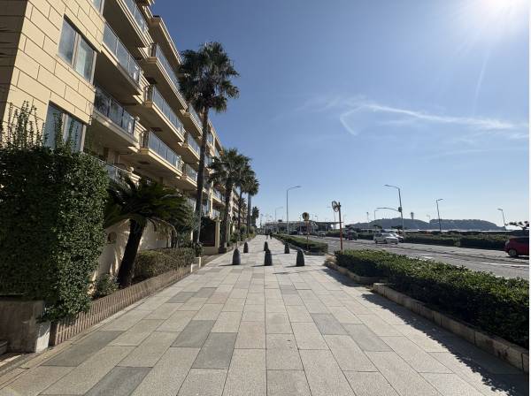 神奈川県藤沢市片瀬海岸3丁目のマンション