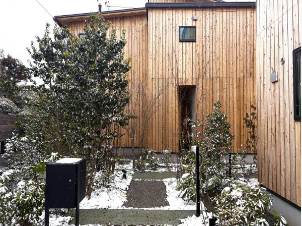 神奈川県鎌倉市梶原２丁目の新築戸建