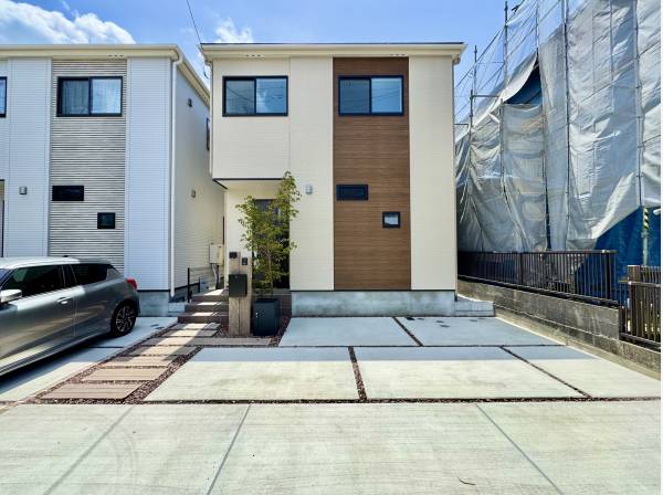 神奈川県逗子市桜山３丁目の新築戸建