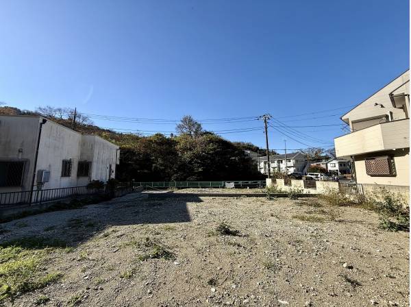 神奈川県三浦郡葉山町下山口の土地