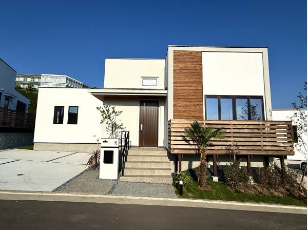 神奈川県横須賀市佐島の丘２丁目の新築戸建