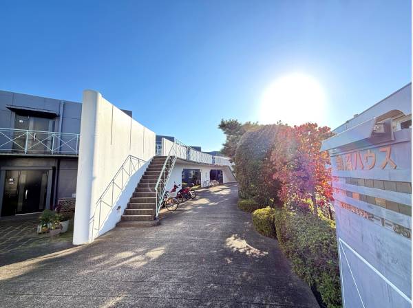 神奈川県藤沢市辻堂太平台２丁目のマンション