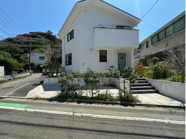 神奈川県鎌倉市稲村ガ崎２丁目の中古戸建