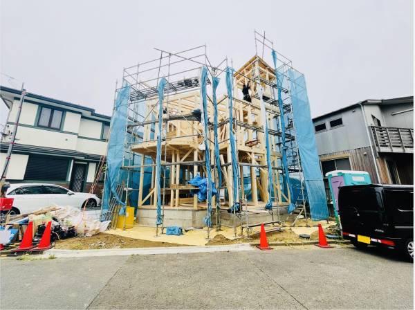 神奈川県鎌倉市七里ガ浜２丁目の新築戸建