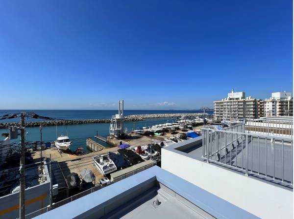 神奈川県横須賀市佐島３丁目の中古戸建