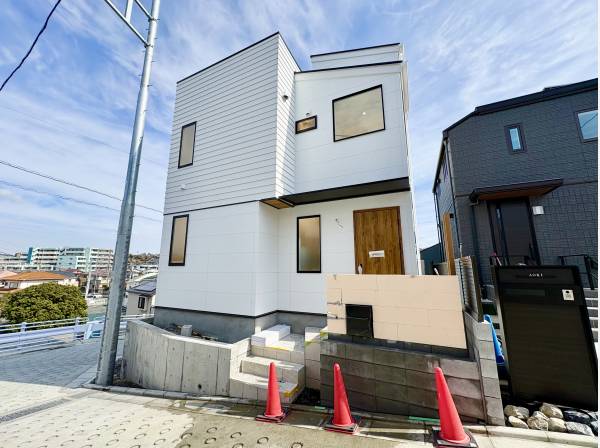 神奈川県藤沢市片瀬４丁目の新築戸建