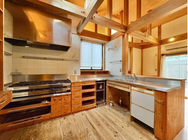 神奈川県藤沢市鵠沼藤が谷３丁目の中古戸建