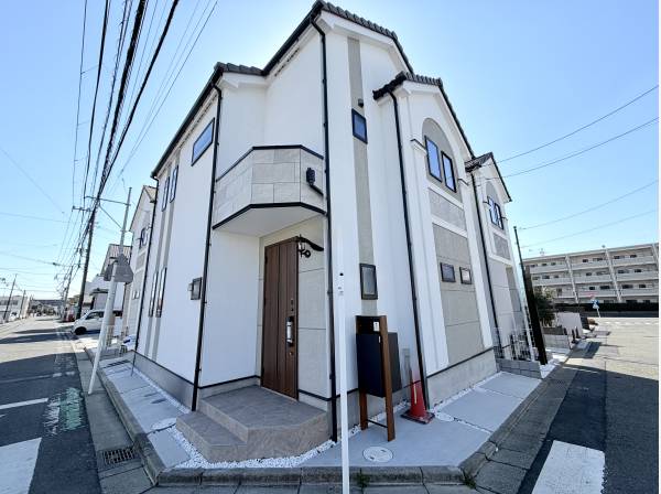神奈川県藤沢市石川１丁目の新築戸建