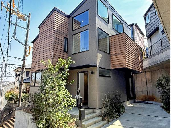 神奈川県藤沢市大鋸の新築戸建