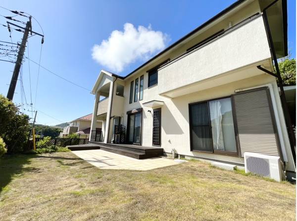 ～「葉山一色ヶ丘」分譲地内に佇む『葉山ガーデンハウス』～