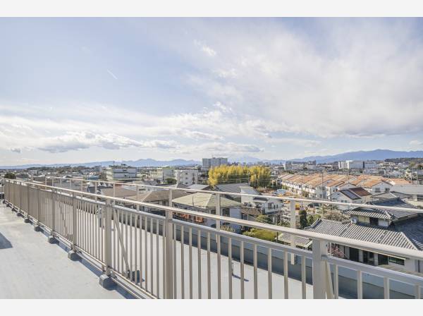 神奈川県藤沢市本鵠沼５丁目のマンション