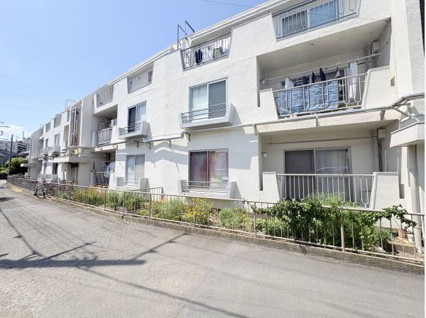 神奈川県逗子市逗子３丁目のマンション