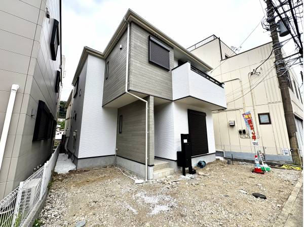 神奈川県逗子市沼間３丁目の新築戸建