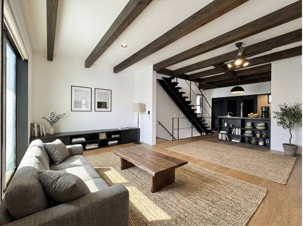 神奈川県鎌倉市材木座５丁目の中古戸建