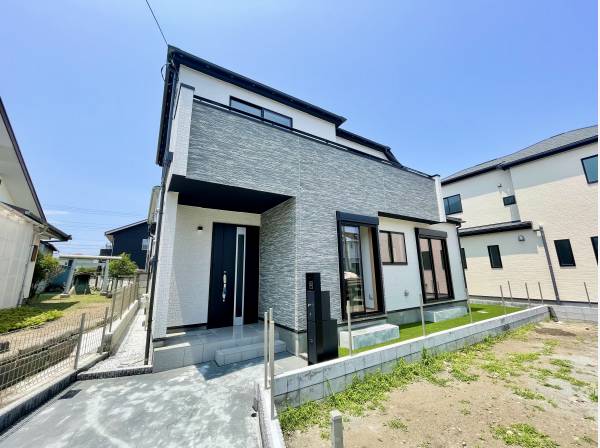 神奈川県藤沢市辻堂元町３丁目の新築戸建