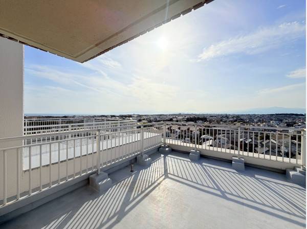 神奈川県藤沢市鵠沼海岸５丁目のマンション