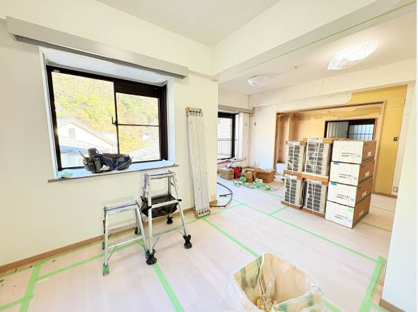 神奈川県鎌倉市岡本１丁目のマンション