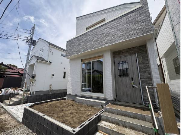 神奈川県藤沢市鵠沼海岸３丁目の新築戸建