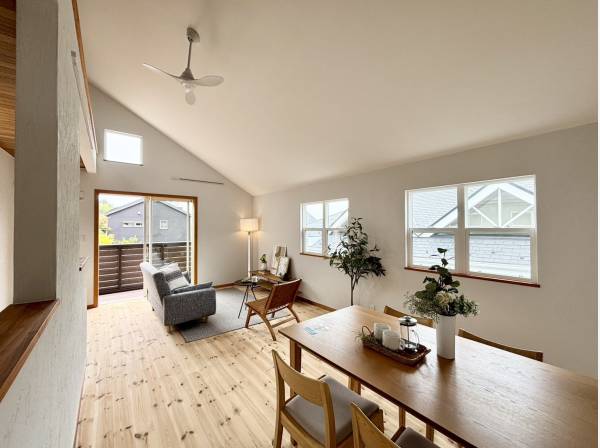 神奈川県三浦郡葉山町下山口の中古戸建
