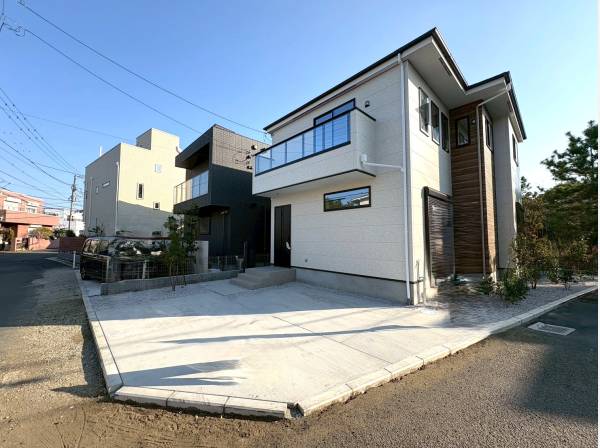 神奈川県藤沢市鵠沼藤が谷３丁目の新築戸建