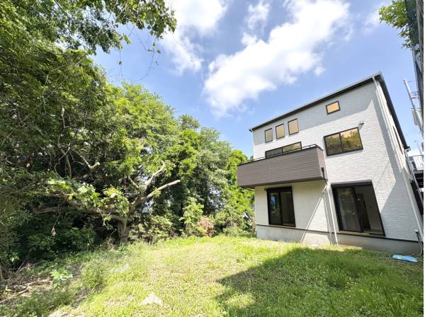 神奈川県藤沢市西富の新築戸建