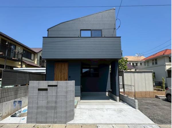 神奈川県平塚市花水台の新築戸建