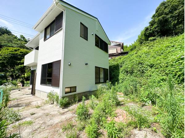 神奈川県鎌倉市材木座４丁目の中古戸建