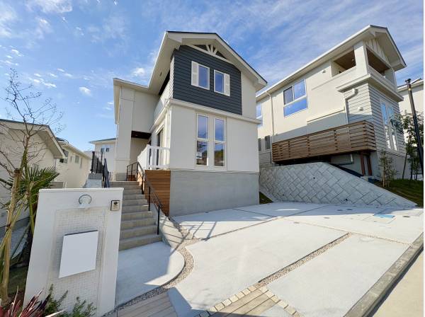 神奈川県横須賀市佐島の丘2丁目の新築戸建