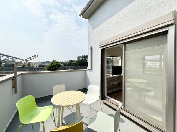 神奈川県藤沢市片瀬５丁目の中古戸建