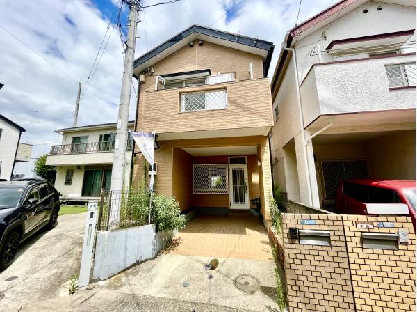 神奈川県茅ヶ崎市菱沼１丁目の中古戸建