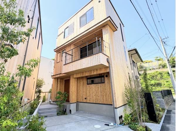 神奈川県鎌倉市七里ガ浜１丁目の新築戸建