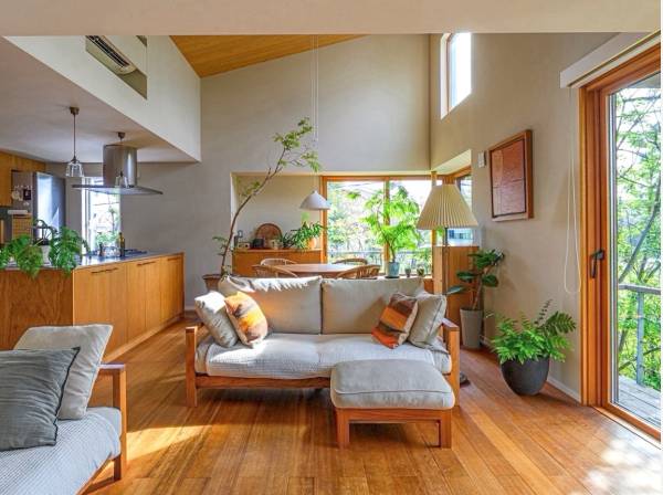 神奈川県茅ヶ崎市平和町の中古戸建