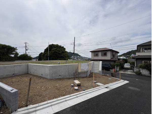 神奈川県三浦郡葉山町一色の土地
