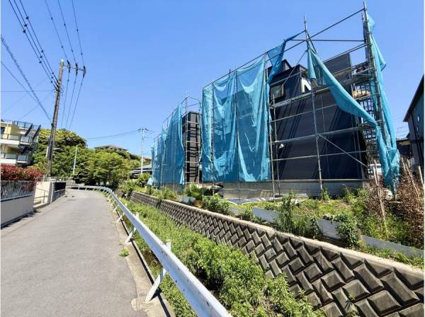 神奈川県鎌倉市腰越の新築戸建