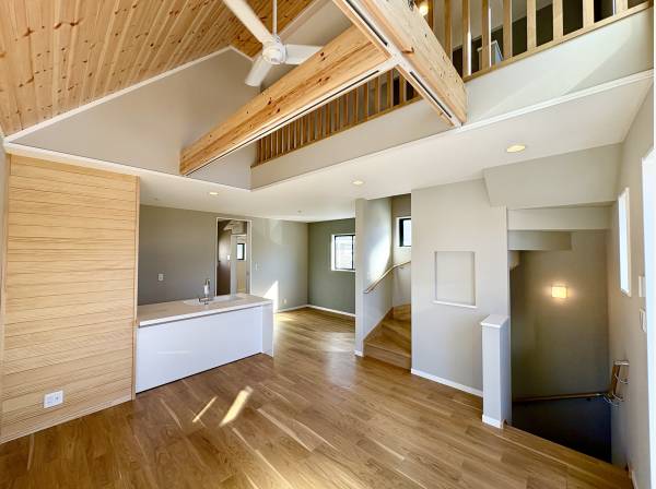 神奈川県藤沢市鵠沼海岸３丁目の新築戸建