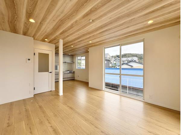 神奈川県横須賀市武４丁目の中古戸建