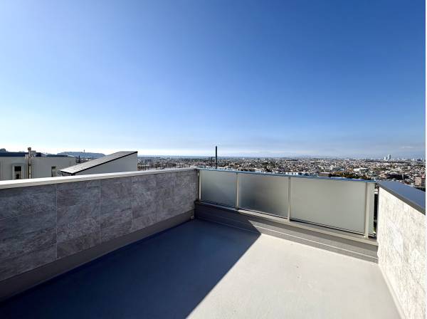 神奈川県藤沢市片瀬山１丁目の新築戸建