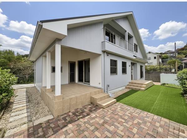 神奈川県三浦郡葉山町一色の中古戸建